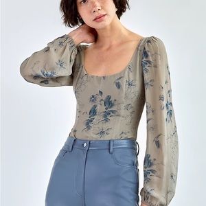 Aritzia Wilfred Grace Top Size L